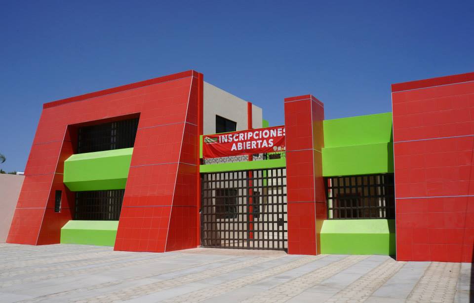 fachada escuela